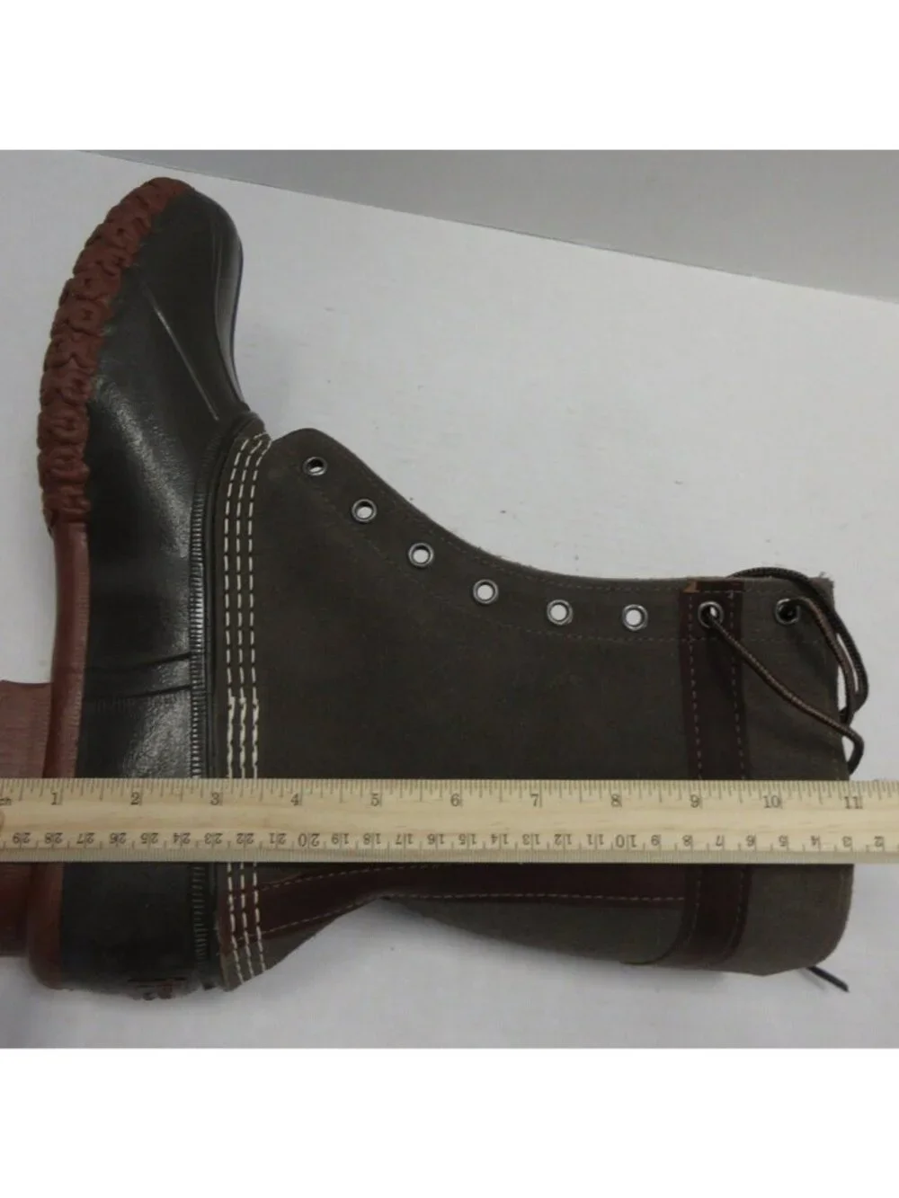 LL Bean Bean Boots 10 M Signature Primaloft Leather Insulated Duck USA